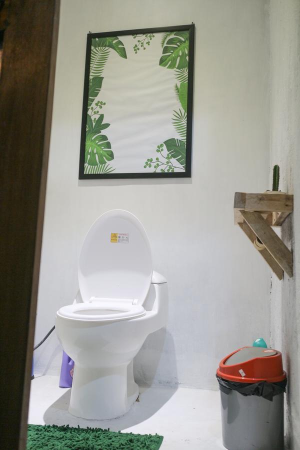 Trava House Villa Jogja 요그야카르타 외부 사진
