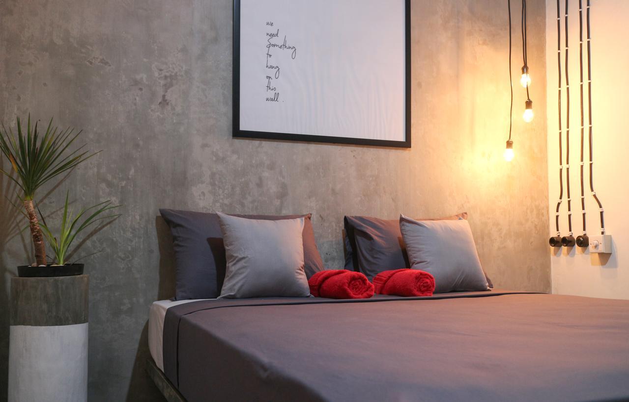 Trava House Villa Jogja 요그야카르타 외부 사진