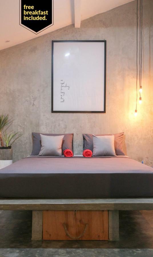 Trava House Villa Jogja 요그야카르타 외부 사진